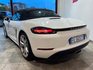 PORSCHE 718 usata, con Luci diurne LED