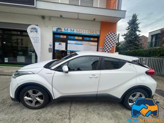 TOYOTA C-HR usata, con Autoradio