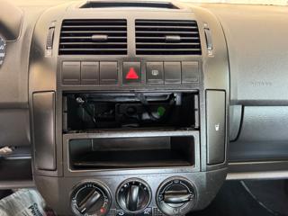 VOLKSWAGEN Polo usata, con Autoradio digitale