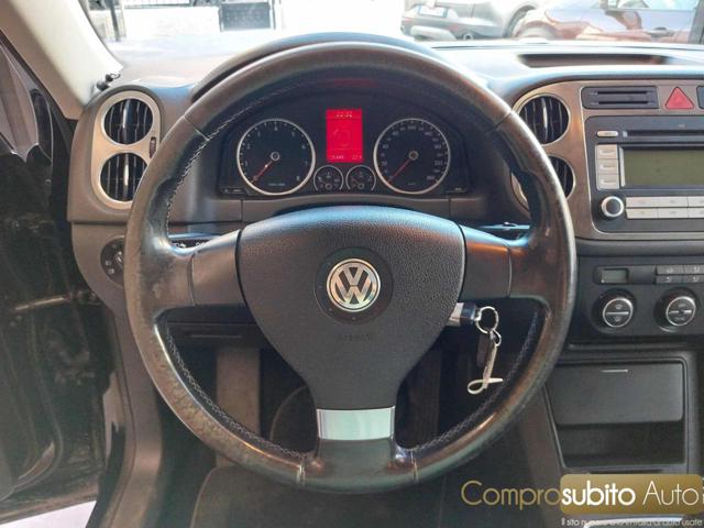 VOLKSWAGEN Tiguan usata, con Airbag testa