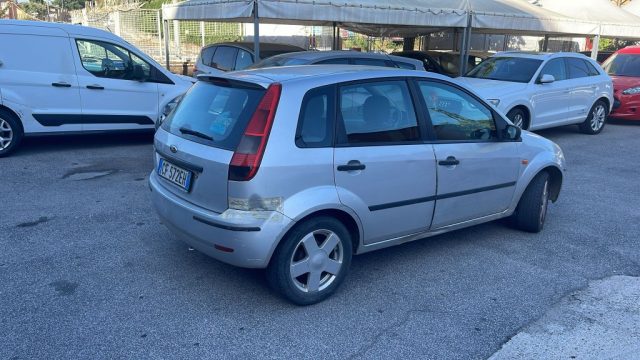 FORD Fiesta usata, con Chiusura centralizzata