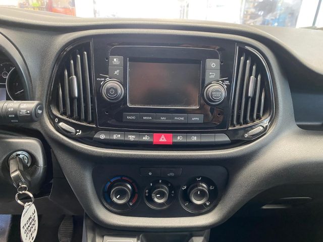 FIAT Doblo usata, con Luci diurne LED