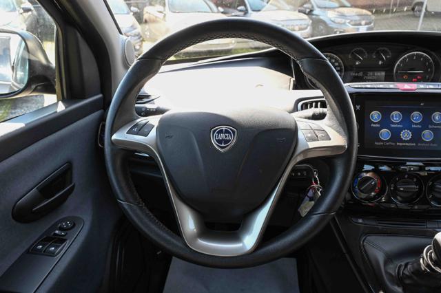 LANCIA Ypsilon usata, con Touch screen