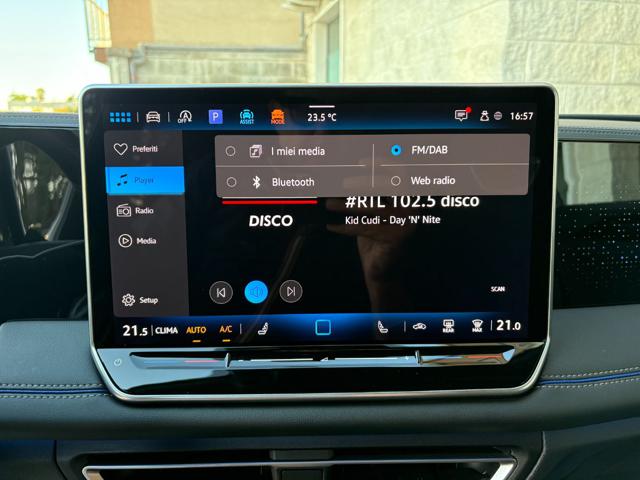 VOLKSWAGEN Tiguan usata, con Autoradio digitale