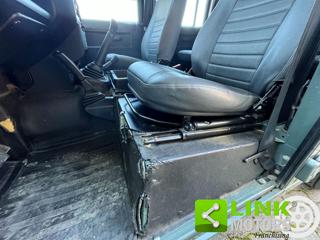 LAND ROVER Defender usata 32