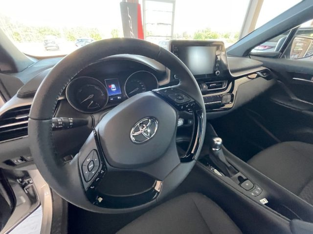 TOYOTA C-HR usata, con Regolazione elettrica sedili