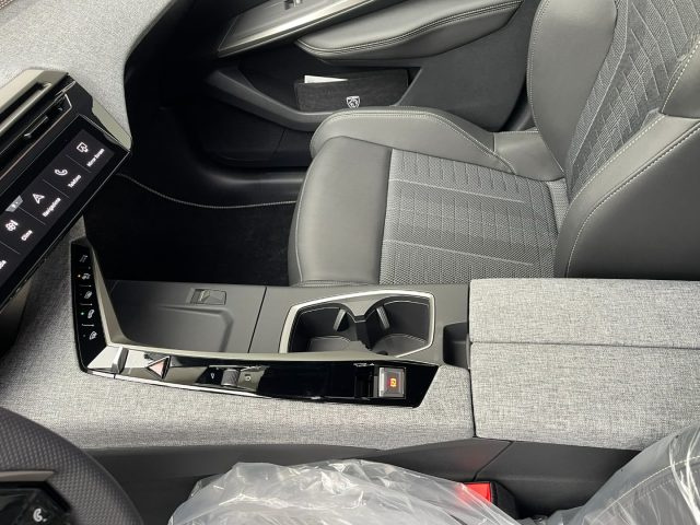 PEUGEOT 5008 usata, con Immobilizzatore elettronico