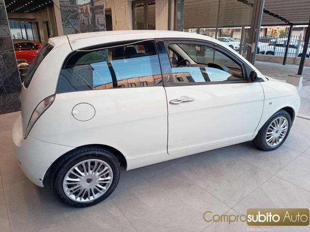 LANCIA Ypsilon usata, con Chiusura centralizzata