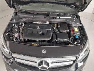 MERCEDES-BENZ B 180 usata, con Sedili riscaldati