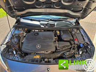 MERCEDES-BENZ GLA 200 usata, con Sedili riscaldati