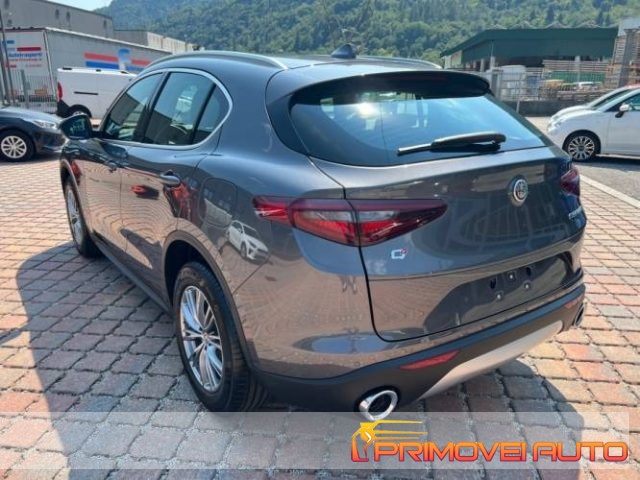 ALFA ROMEO Stelvio usata, con Autoradio