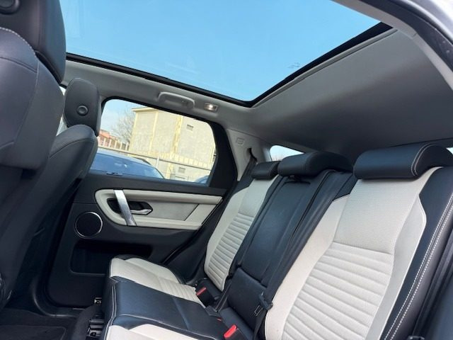 LAND ROVER Discovery Sport usata, con Chiusura centralizzata