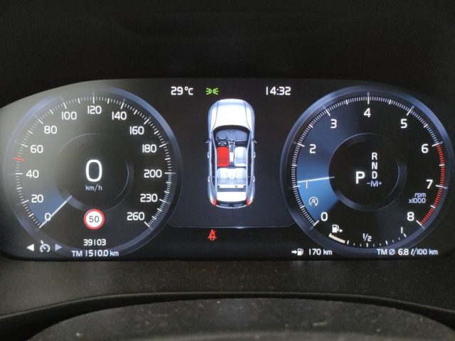 VOLVO XC40 usata, con Cruise Control