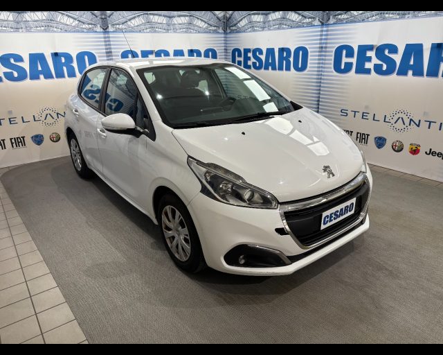 PEUGEOT 208 usata, con Alzacristalli elettrici
