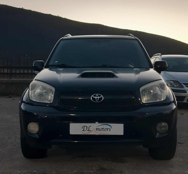TOYOTA RAV 4 MY23 usata, con Airbag laterali