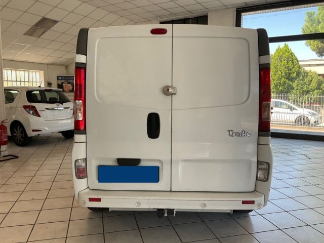 RENAULT Trafic usata, con Touch screen