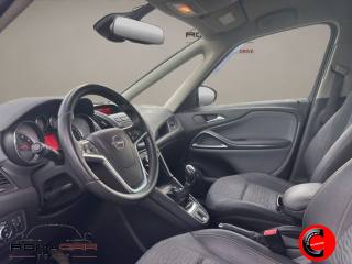 OPEL Zafira Tourer usata, con Boardcomputer