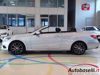 MERCEDES-BENZ E 220 usata, con Volante in pelle