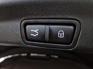 ALFA ROMEO Stelvio usata, con Sedili sportivi