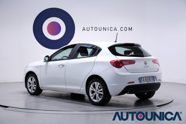 ALFA ROMEO Giulietta usata, con USB