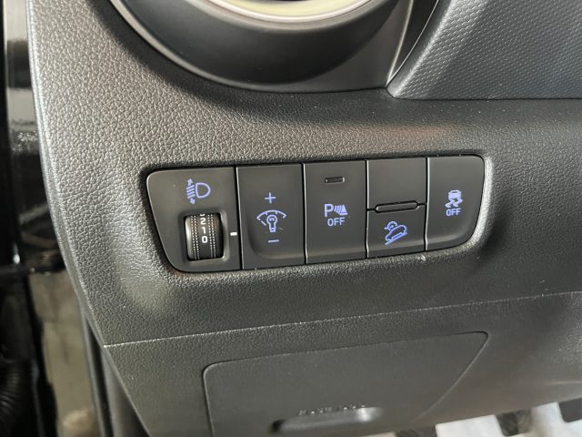 HYUNDAI Kona usata, con Volante multifunzione