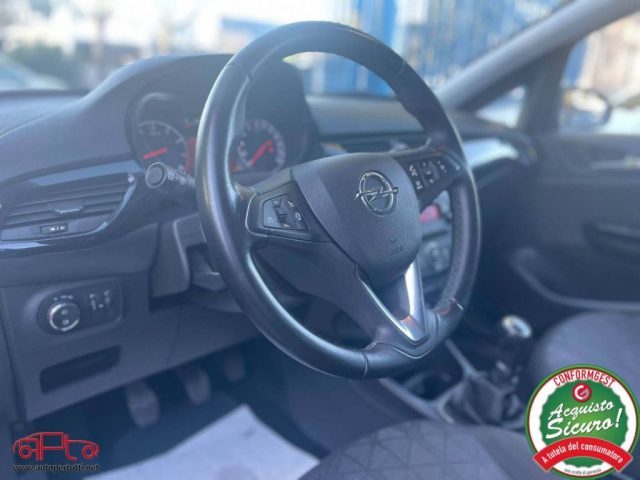 OPEL Corsa usata, con Boardcomputer