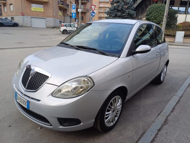 LANCIA Ypsilon usata, con ABS