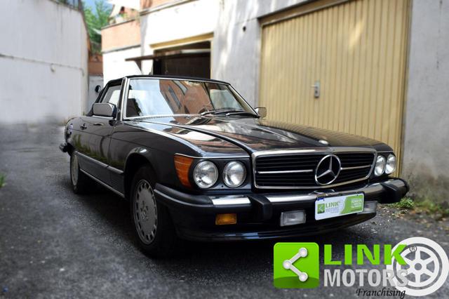 MERCEDES-BENZ SL 560 usata 1