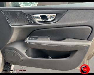 VOLVO V60 Cross Country usata, con Controllo elettronico della corsia