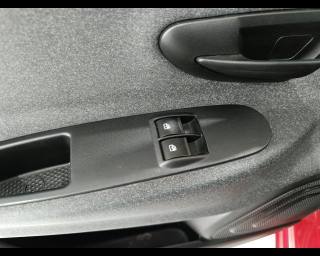 LANCIA Ypsilon usata, con Servosterzo