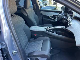 PEUGEOT 3008 usata, con Cruise Control