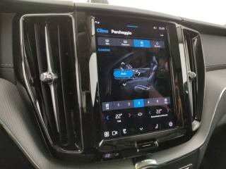 VOLVO XC60 usata, con Sedili riscaldati