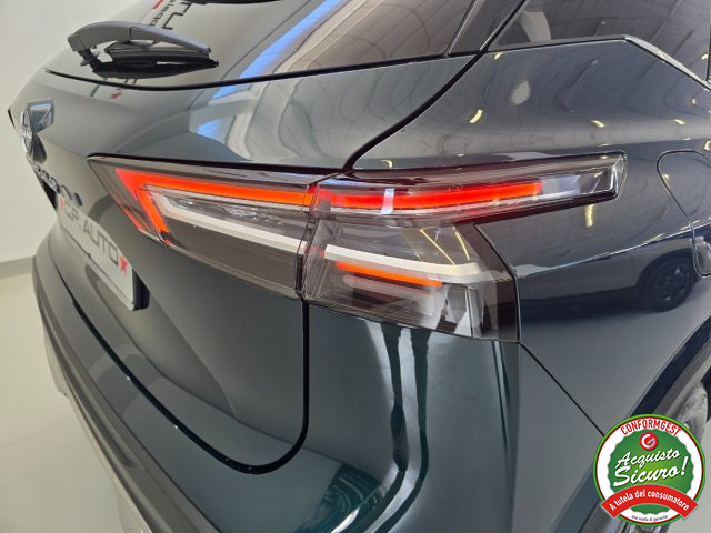 NISSAN Qashqai usata, con Fari LED