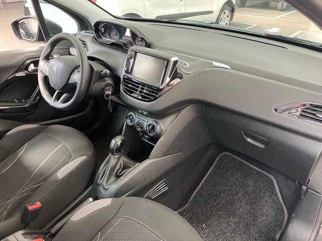 PEUGEOT 208 usata, con Alzacristalli elettrici