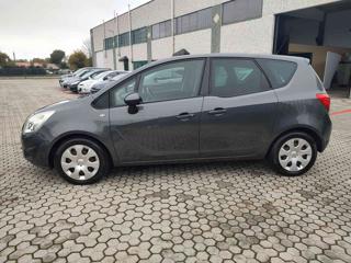 OPEL Meriva usata, con Airbag