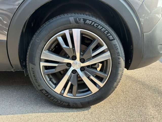 PEUGEOT 5008 usata, con Bluetooth