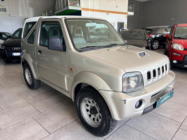 SUZUKI Jimny usata, con Alzacristalli elettrici