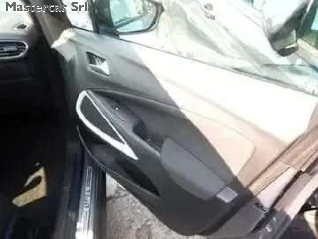 OPEL Crossland usata, con Chiusura centralizzata