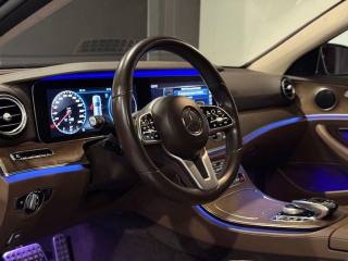 MERCEDES-BENZ E 220 usata, con Chiusura centralizzata