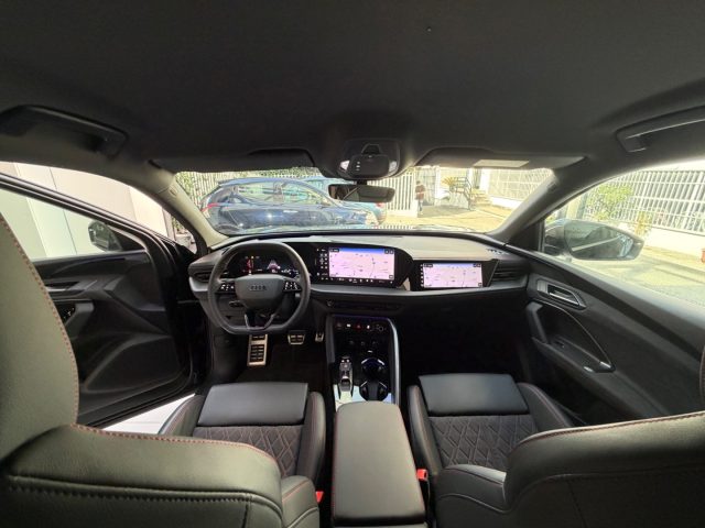 AUDI Q5 usata, con Climatizzatore automatico, 2 zone