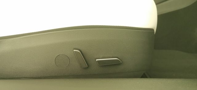 TESLA Model 3 usata, con Airbag testa