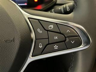 RENAULT Captur usata, con Sensori di parcheggio anteriori