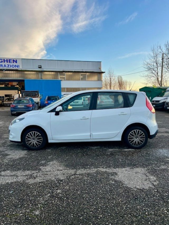 RENAULT Scenic usata, con Alzacristalli elettrici