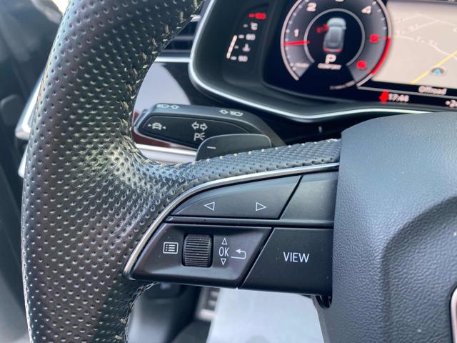 AUDI Q8 usata, con Tettuccio apribile