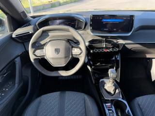 PEUGEOT 2008 usata, con Fari LED