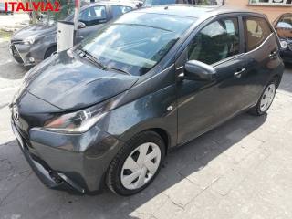 TOYOTA Aygo usata, con Antifurto