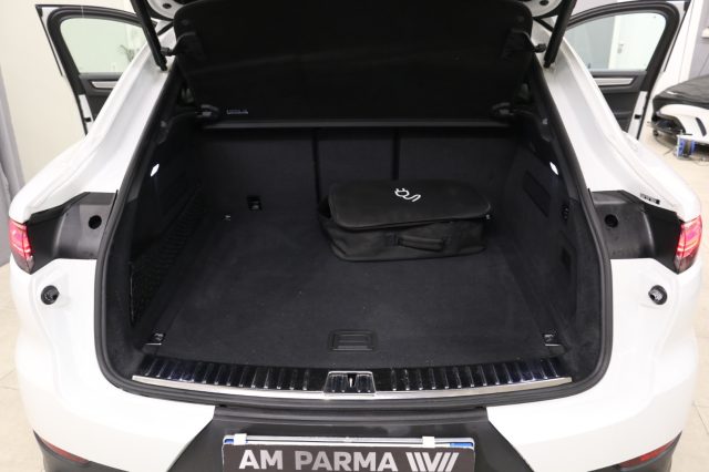 PORSCHE Cayenne usata, con Sistema di navigazione