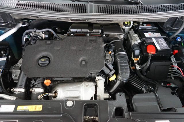 PEUGEOT 5008 usata 57