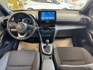 TOYOTA Yaris Cross usata, con Controllo automatico clima