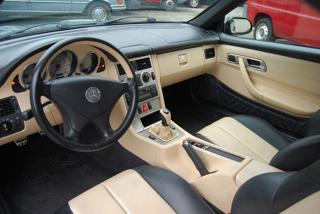 MERCEDES-BENZ SLK 320 usata, con Chiusura centralizzata